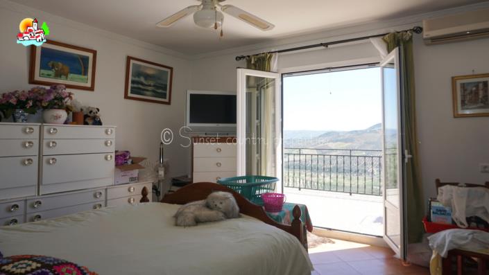 Image No.14-Propriété de pays de 5 chambres à vendre à Iznájar