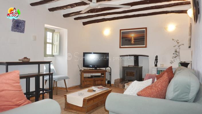 Image No.10-Maison de campagne de 5 chambres à vendre à Iznájar