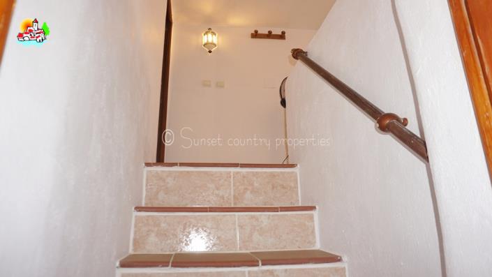 Image No.22-Maison de campagne de 5 chambres à vendre à Iznájar