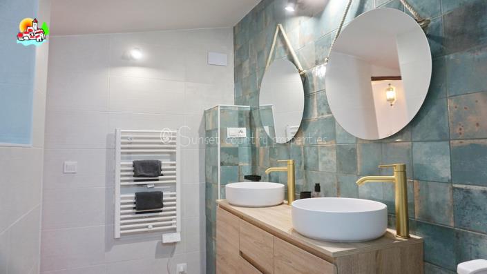 Image No.28-Maison de campagne de 5 chambres à vendre à Iznájar