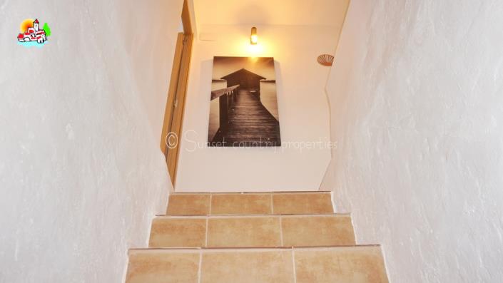 Image No.30-Maison de campagne de 5 chambres à vendre à Iznájar