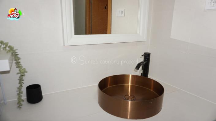 Image No.34-Maison de campagne de 5 chambres à vendre à Iznájar