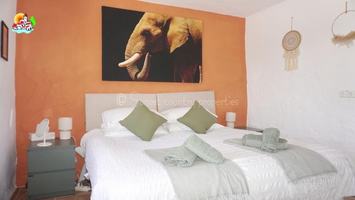 Image No.37-Maison de campagne de 5 chambres à vendre à Iznájar