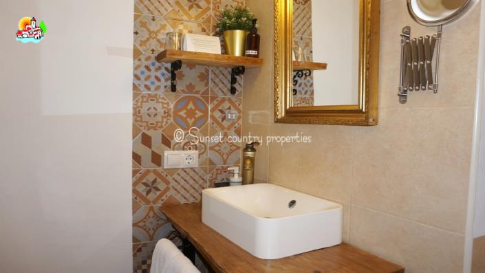 Image No.25-Maison de ville de 7 chambres à vendre à Cordoue