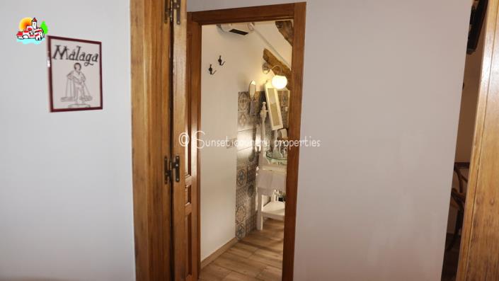 Image No.32-Maison de ville de 7 chambres à vendre à Cordoue