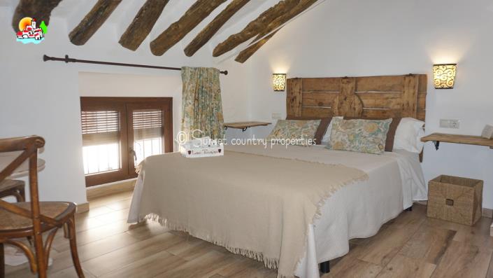 Image No.33-Maison de ville de 7 chambres à vendre à Cordoue