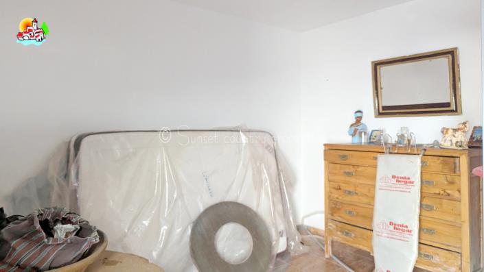 Image No.20-2 Bed Townhouse for sale