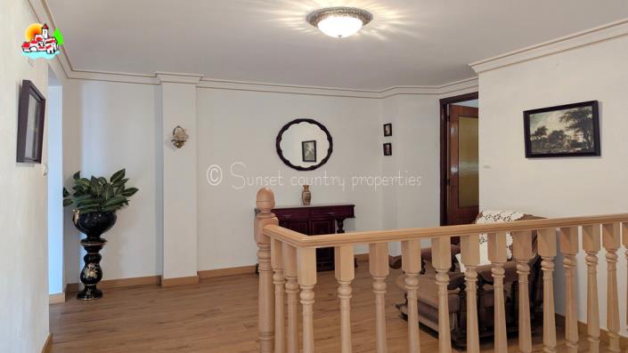 Image No.24-2 Bed Townhouse for sale