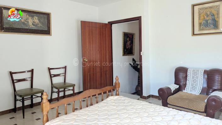 Image No.39-2 Bed Townhouse for sale