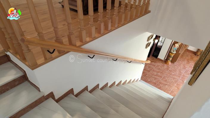 Image No.41-2 Bed Townhouse for sale