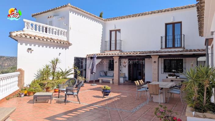 Image No.7-Propriété de pays de 6 chambres à vendre à Iznájar