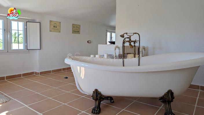 Image No.40-Propriété de pays de 3 chambres à vendre à Iznájar