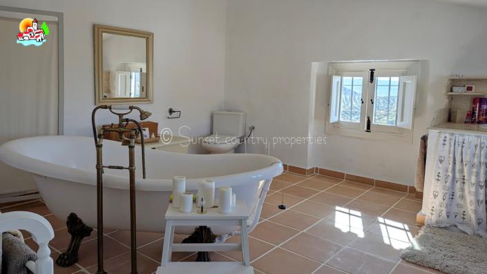 Image No.39-Propriété de pays de 3 chambres à vendre à Iznájar