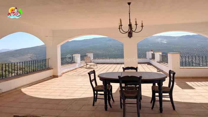 Image No.17-Propriété de pays de 9 chambres à vendre à Iznájar