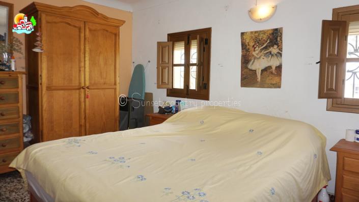 Image No.30-Propriété de pays de 3 chambres à vendre à Iznájar