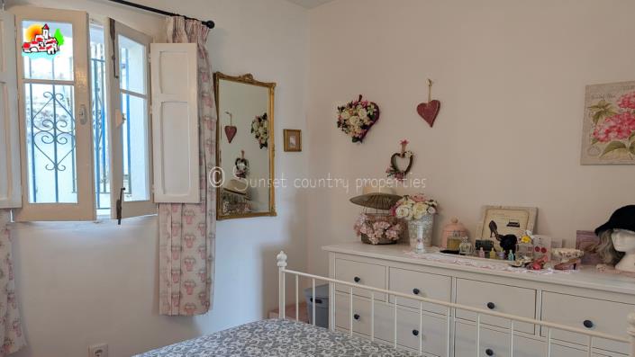 Image No.19-3 Bed Bungalow for sale