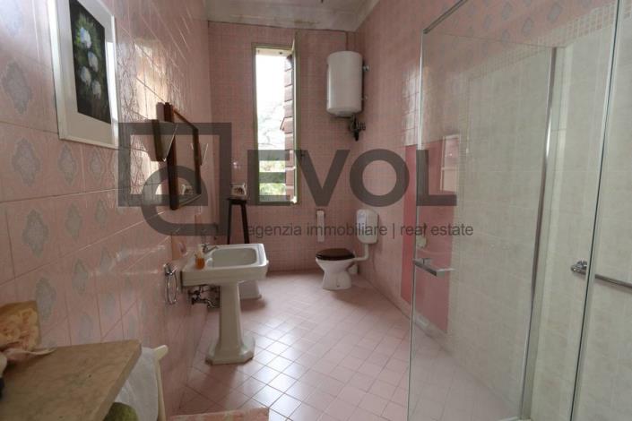 Image No.12-3 Bed Apartment for sale