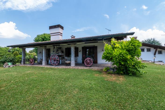 Image No.53-5 Bed Mansion for sale