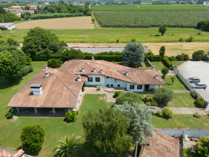 Image No.3-5 Bed Mansion for sale