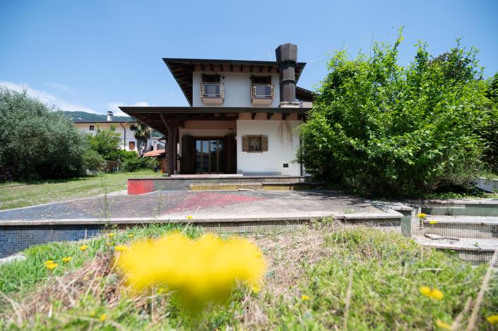 Image No.38-6 Bed Mansion for sale