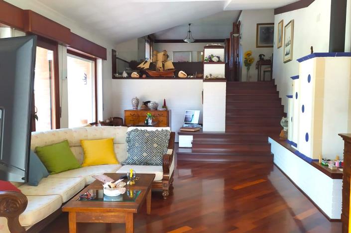 Image No.3-3 Bed Mansion for sale