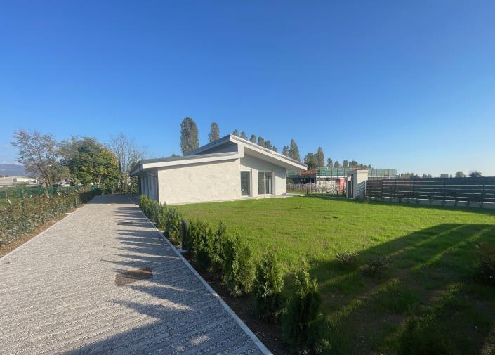 Image No.38-3 Bed Villa / Detached for sale