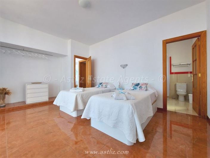 Image No.22-Villa de 4 chambres à vendre à Playa Paraiso