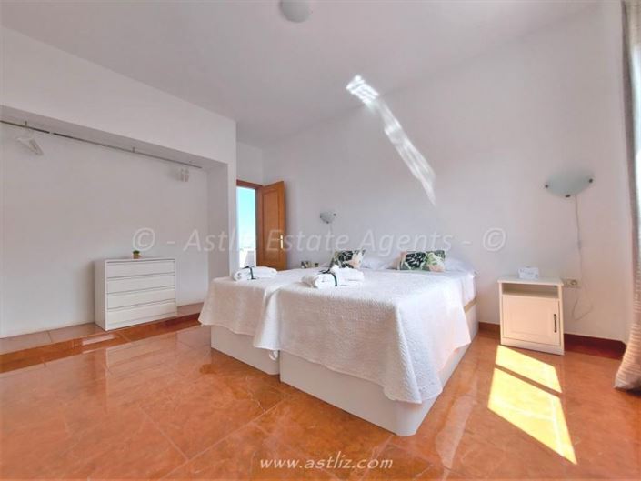 Image No.24-Villa de 4 chambres à vendre à Playa Paraiso