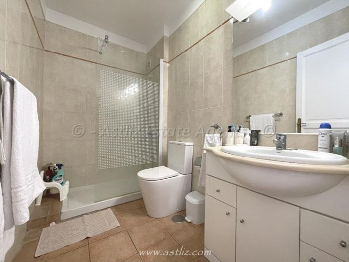 Image No.18-2 Bed Apartment for sale