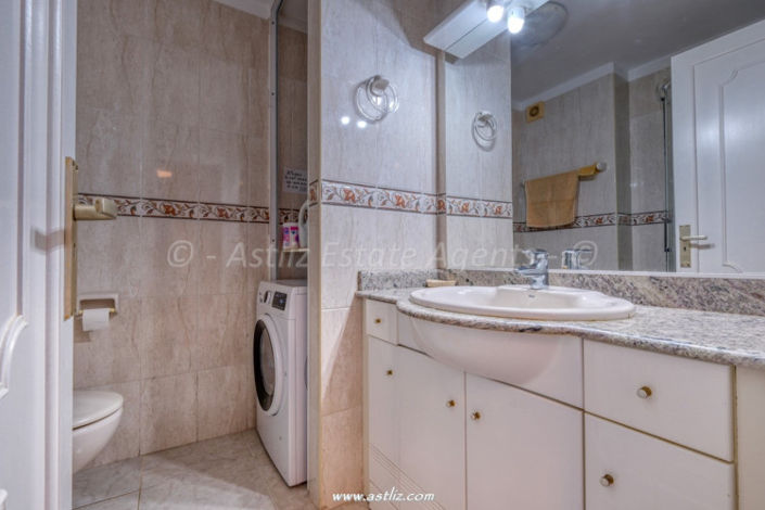 Image No.17-2 Bed Apartment for sale