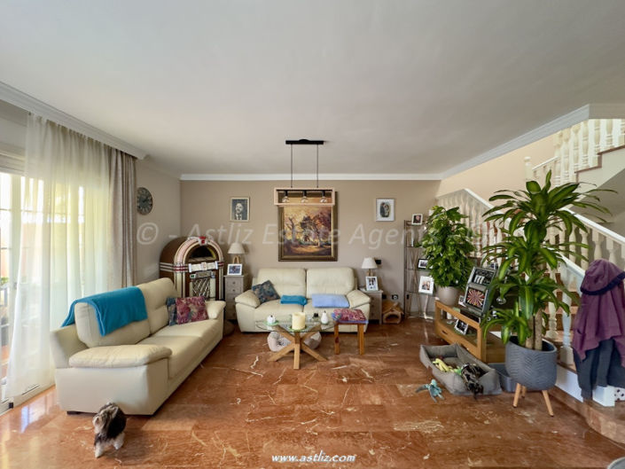 Image No.14-4 Bed Villa for sale