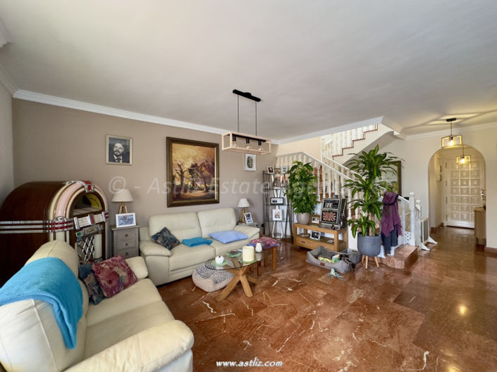 Image No.15-4 Bed Villa for sale