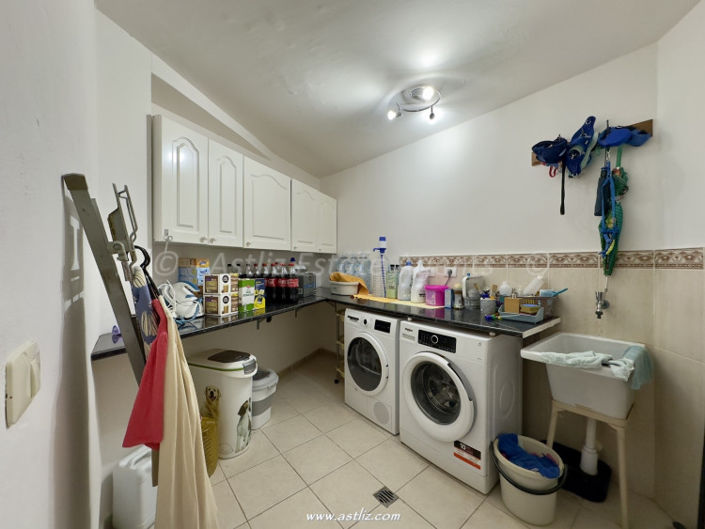 Image No.6-4 Bed Villa for sale