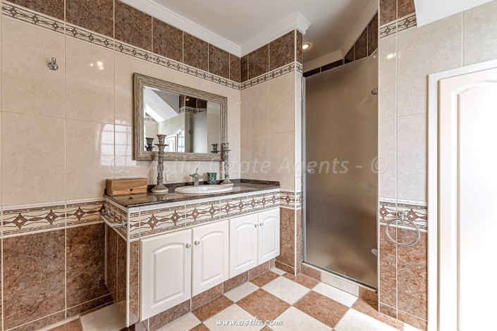 Image No.19-Villa de 3 chambres à vendre à Callao Salvaje