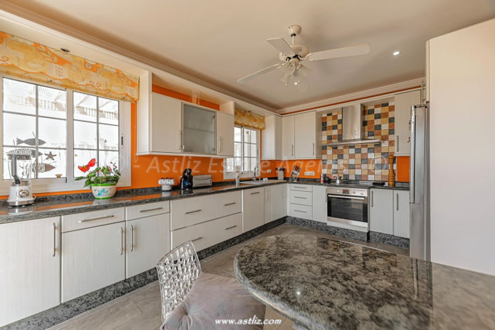 Image No.30-Villa de 3 chambres à vendre à Callao Salvaje