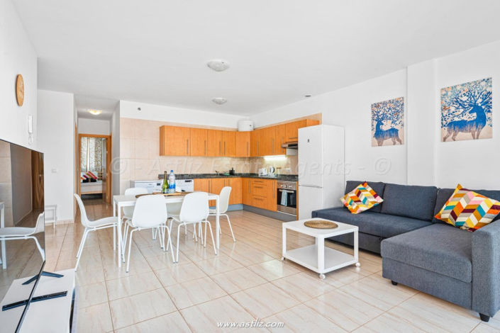 Image No.10-3 Bed Apartment for sale