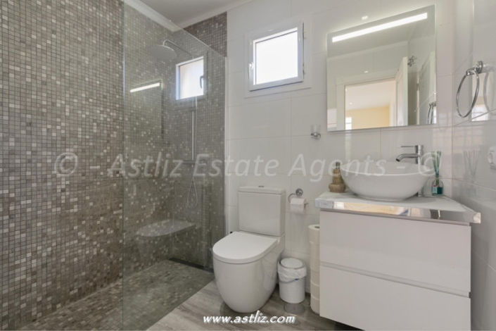 Image No.19-Villa de 4 chambres à vendre à Puerto de Santiago