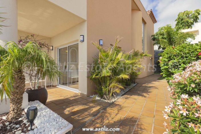 Image No.4-Villa de 4 chambres à vendre à Puerto de Santiago