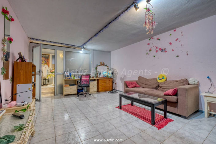 Image No.19-Commercial de 3 chambres à vendre à Playa San Juan