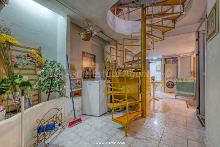 Image No.20-Commercial de 3 chambres à vendre à Playa San Juan