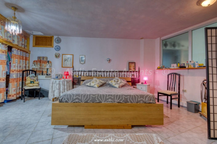 Image No.25-Commercial de 3 chambres à vendre à Playa San Juan