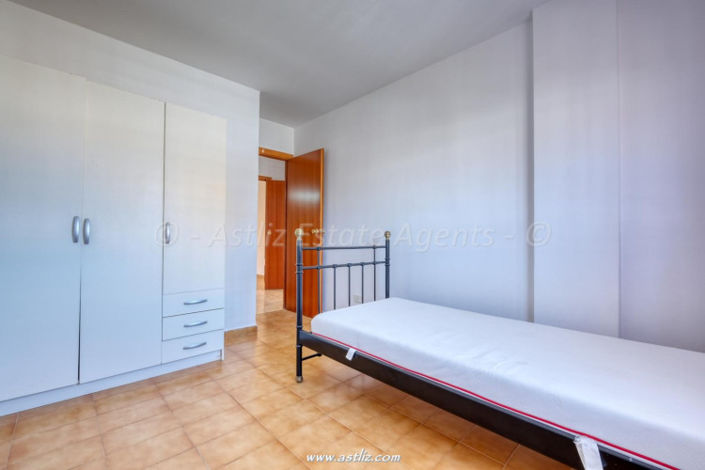 Image No.22-3 Bed Apartment for sale