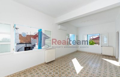 03e828545c024d63b945c34b8ee7d950