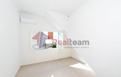 da870ef7fffe4ed8a107bdad8c6defa2