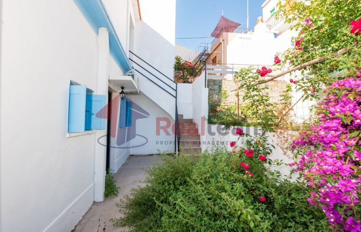 Image No.4-3 Bed Property for sale