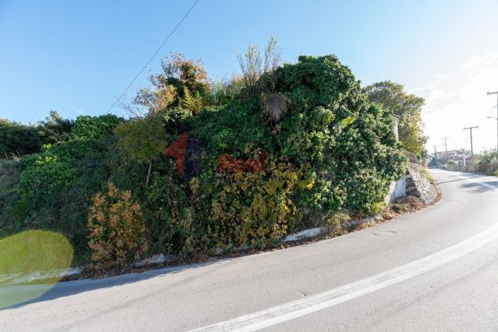 Image No.2-2 Bed Property for sale