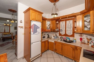 img2775839c-218d-42cd-940b-850c0a80cb59