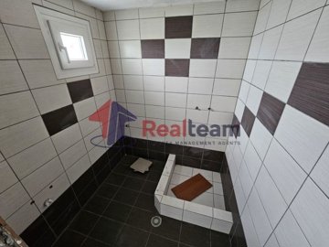 img134646c8-c028-459e-96b4-ee7a8e76960f