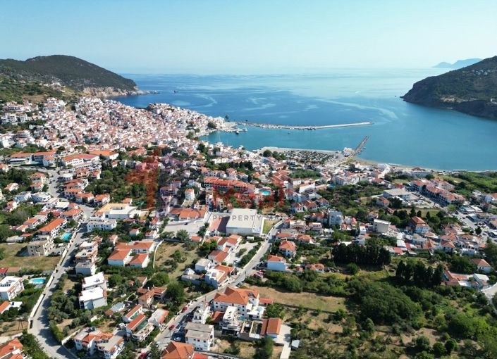 Image No.11-Propriété de 6 chambres à vendre à Chora