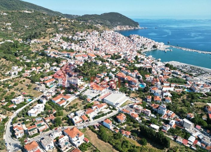 Image No.13-Propriété de 6 chambres à vendre à Chora